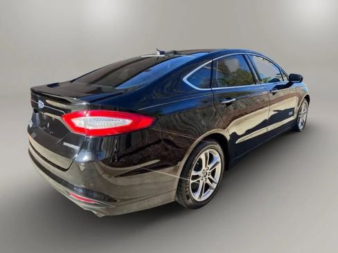 Used 2016 Ford Fusion Energi Titanium w/ Driver Assist Package FWD image 9