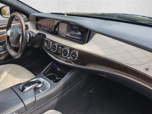 Used 2015 Mercedes-Benz S 63 AMG 4MATIC Sedan image 23