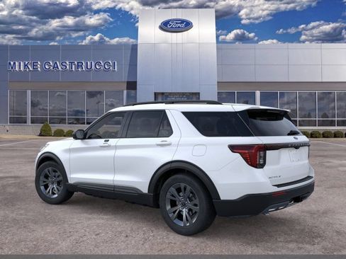 New 2026 Ford Explorer Active w/ Active Comfort Package AWD/4WD image 4
