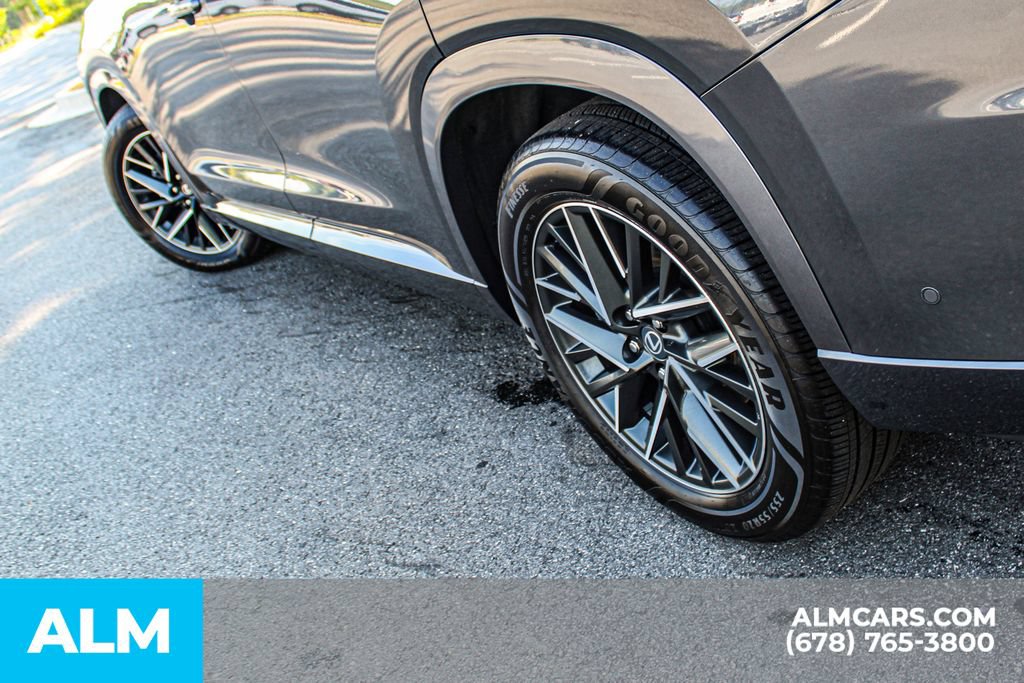 Used 2026 Lexus TX 350 AWD w/ Technology Package image 14