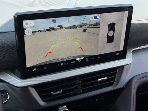 Used 2025 Ford Explorer ST-Line RWD image 19
