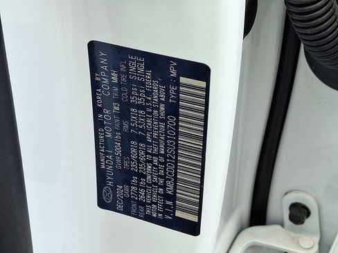 Used 2025 Hyundai Tucson SEL AWD/4WD image 28