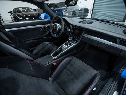 Used 2016 Porsche 911 GT3 w/ Sound Package Plus image 29