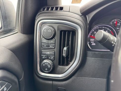 Used 2020 Chevrolet Silverado 1500 LT w/ All-Star Edition AWD/4WD image 19