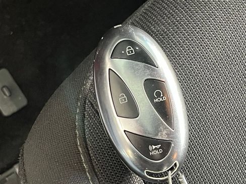 Used 2025 Hyundai Kona SEL image 27