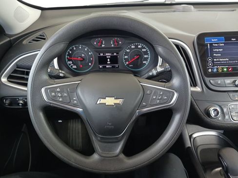 Used 2024 Chevrolet Malibu LT FWD image 17