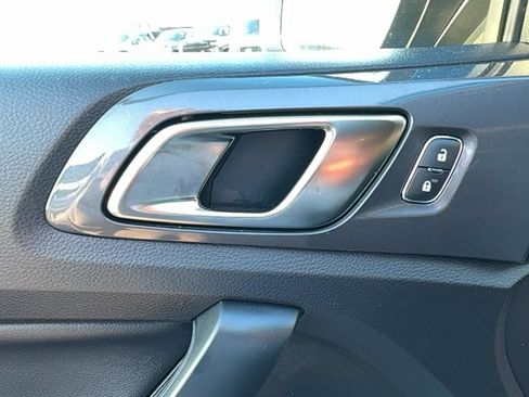 Used 2021 Ford Ranger Lariat w/ Equipment Group 501A High image 16