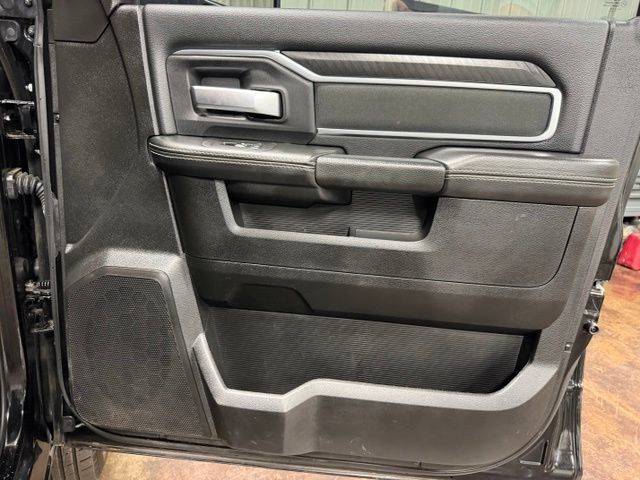 Used 2025 RAM 3500 Big Horn AWD/4WD image 24