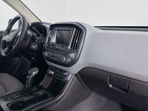 Used 2022 Chevrolet Colorado W/T w/ WT Convenience Package image 27