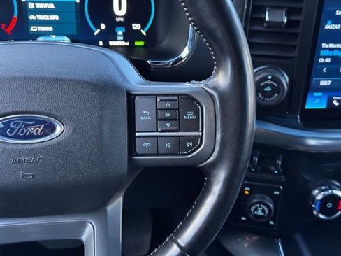 Certified 2022 Ford F150 Lariat w/ Equipment Group 502A High image 26