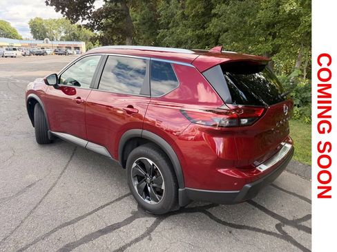 Used 2024 Nissan Rogue SV w/ SV Premium Package AWD/4WD image 7