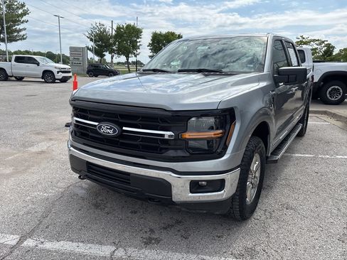 Used 2025 Ford F150 XLT w/ Equipment Group 301A Standard AWD/4WD image 12