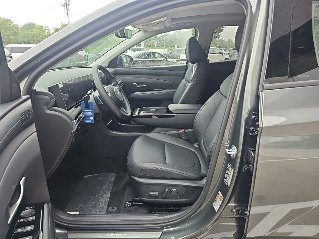New 2026 Hyundai Tucson Limited AWD/4WD image 9