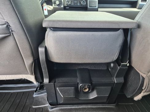 Used 2015 Ford F150 XLT w/ Equipment Group 301A Mid AWD/4WD image 16