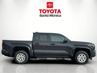 New 2026 Toyota Tacoma SR5 RWD video 2