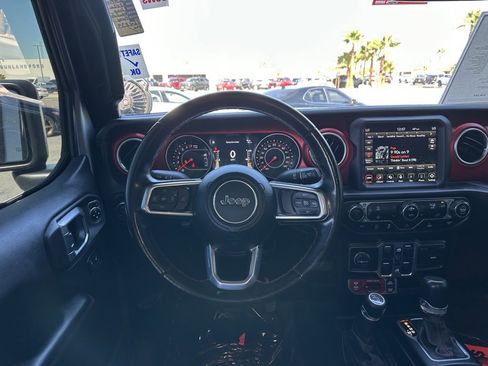 Used 2020 Jeep Gladiator Rubicon image 22