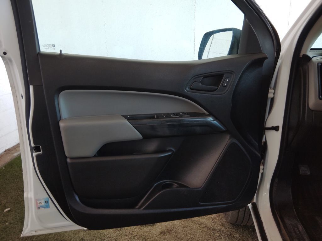 Used 2018 Chevrolet Colorado W/T w/ WT Convenience Package AWD/4WD image 20