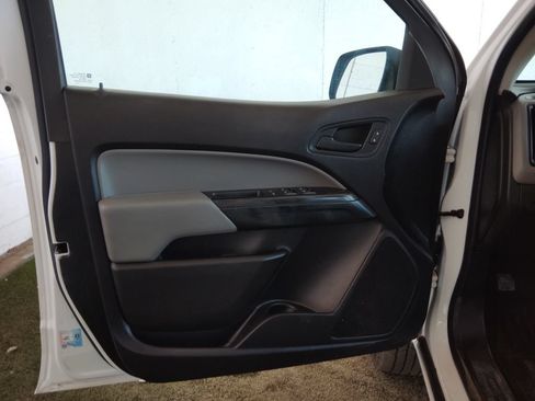 Used 2018 Chevrolet Colorado W/T w/ WT Convenience Package AWD/4WD image 20
