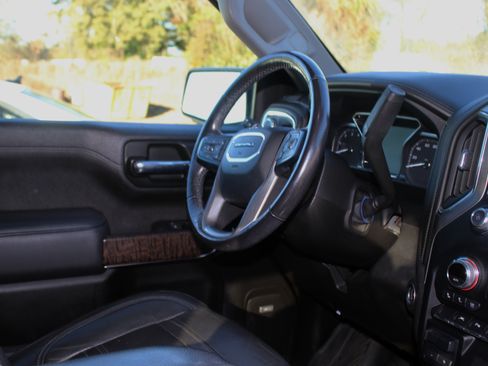 Used 2022 GMC Sierra 1500 Denali w/ Denali Reserve Package image 28