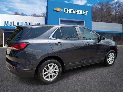 Used 2023 Chevrolet Equinox LT w/ Driver Convenience Package AWD/4WD image 4