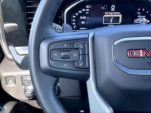 Used 2024 GMC Sierra 1500 Elevation w/ Preferred Package AWD/4WD image 25