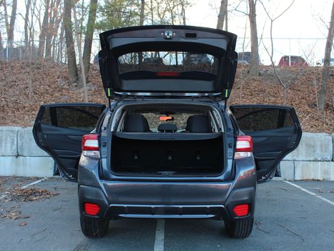 Used 2018 Subaru Crosstrek 2.0i Premium w/ Moonroof Package image 10