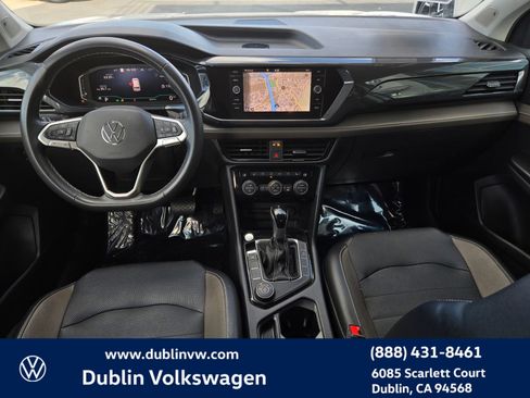 Used 2022 Volkswagen Taos SEL AWD/4WD image 13