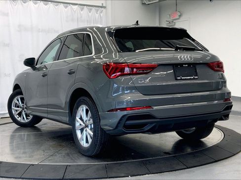 Certified 2023 Audi Q3 2.0T Premium w/ Convenience Package AWD/4WD image 9