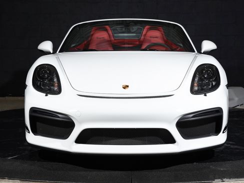 Used 2016 Porsche Boxster Spyder RWD image 11