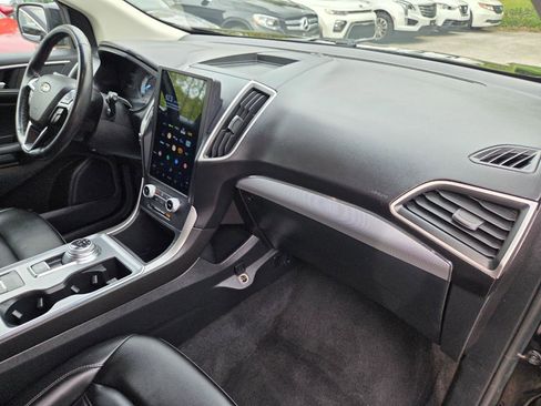 Used 2022 Ford Edge SEL AWD/4WD image 18