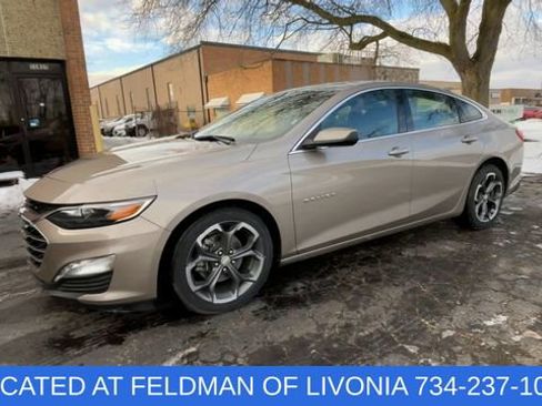 Used 2023 Chevrolet Malibu LT image 4