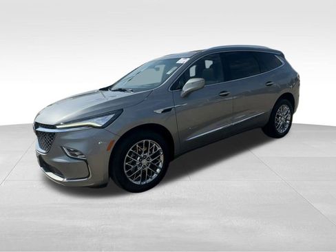 Certified 2023 Buick Enclave Avenir w/ Avenir Technology Package image 5