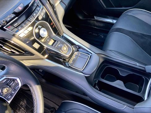 Used 2021 Acura RDX A-Spec image 15