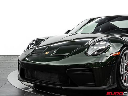 Used 2025 Porsche 911 GT3 RWD image 14