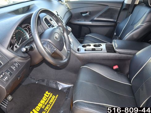 Used 2015 Toyota Venza Limited image 17