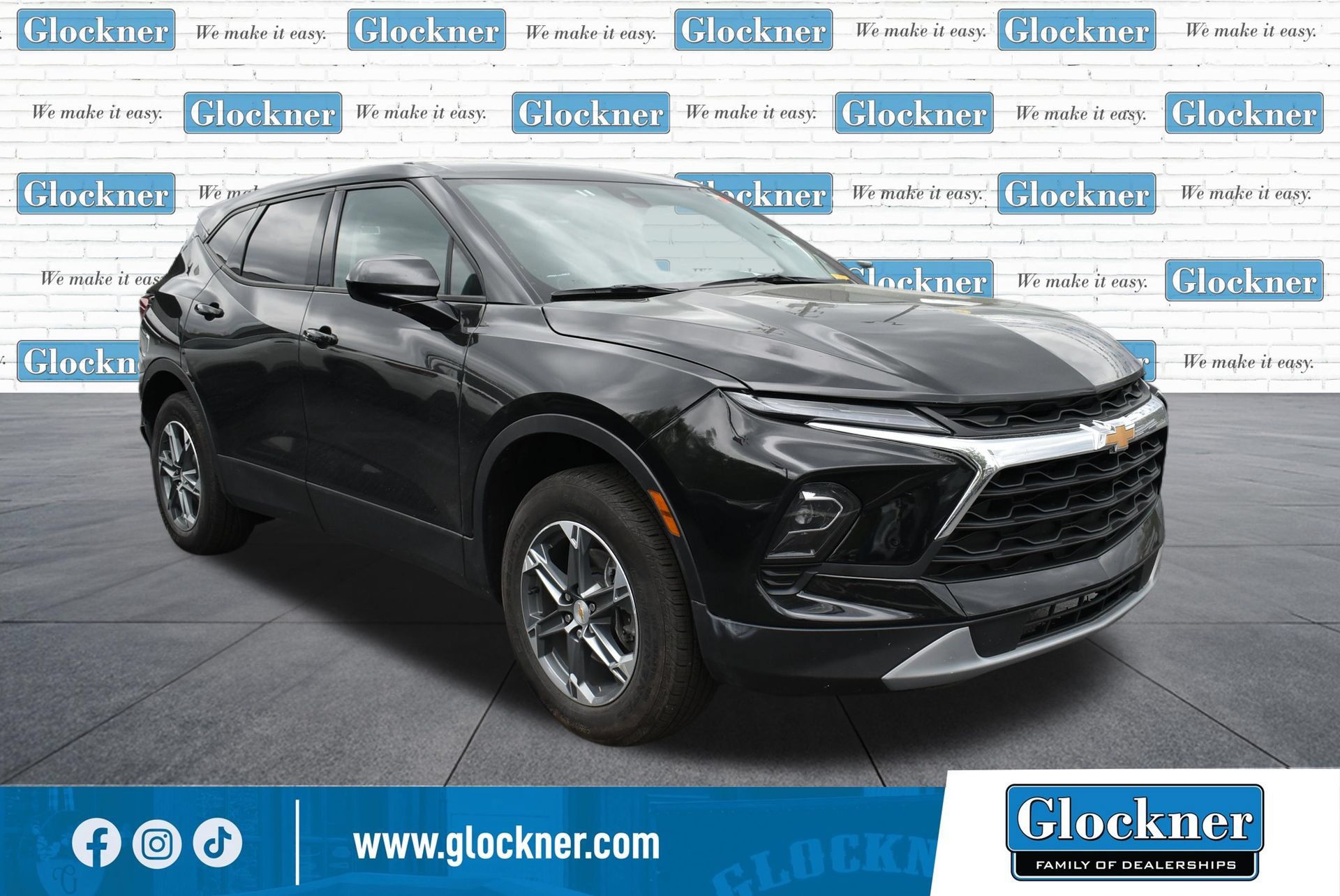 Used 2025 Chevrolet Blazer LT AWD/4WD image 3