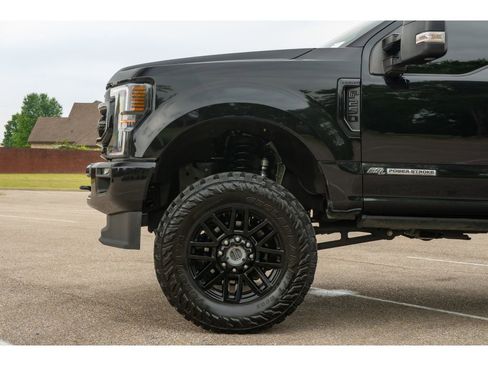 Used 2021 Ford F250 Lariat AWD/4WD image 10