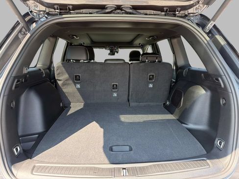 New 2026 Jeep Grand Cherokee Limited AWD/4WD image 4
