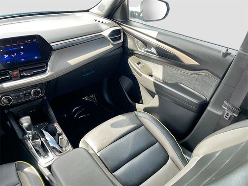 Used 2024 Chevrolet TrailBlazer ACTIV w/ Convenience Package image 23