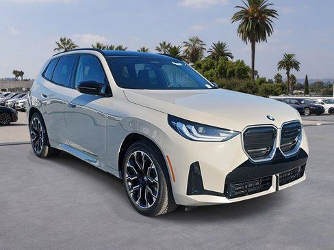 New 2026 BMW X3 M50 w/ Premium Package image 3