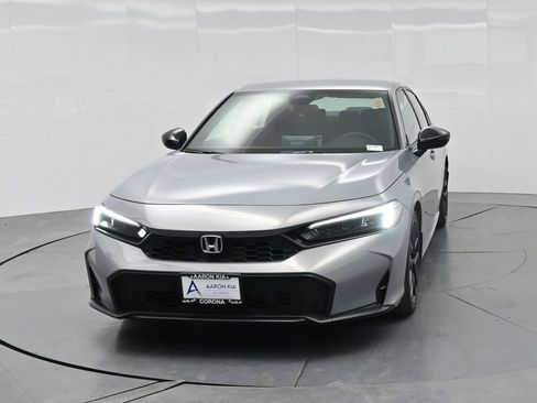 Used 2025 Honda Civic Sport image 25
