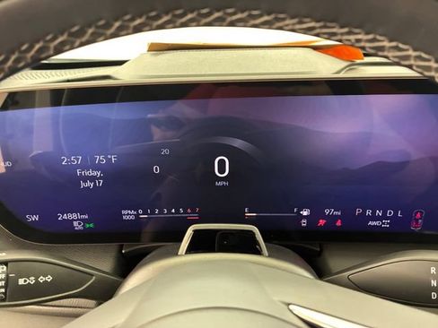 Certified 2025 Buick Enclave Sport Touring w/ Super Cruise Package AWD/4WD image 25