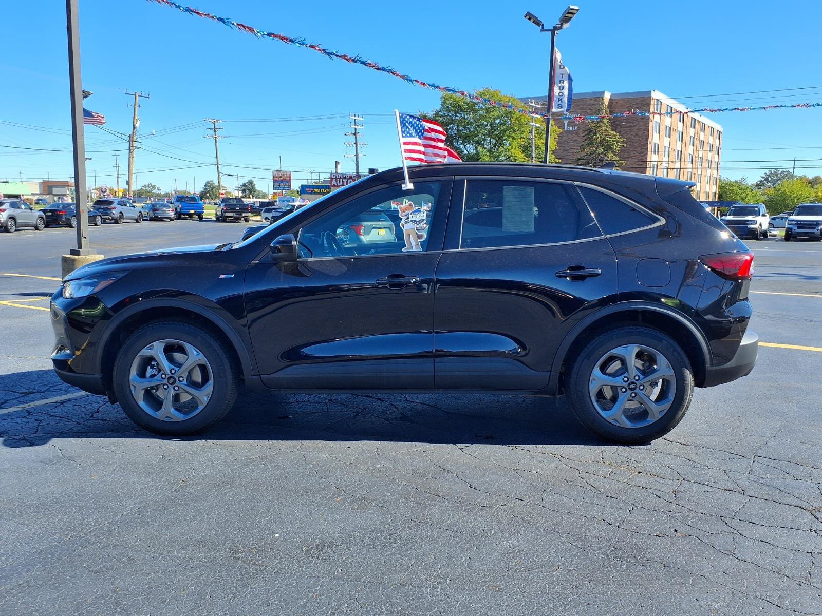 Used 2025 Ford Escape ST-Line Select AWD/4WD image 23