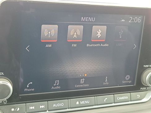 Used 2023 Nissan Rogue SV FWD image 19