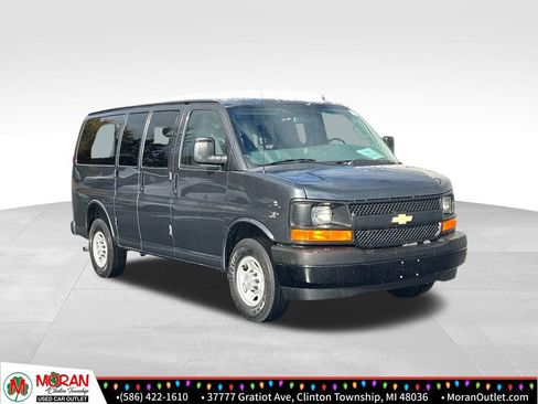 Used 2017 Chevrolet Express 2500 LS image 8