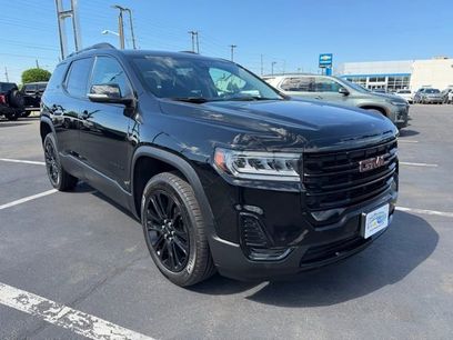 Used 2023 GMC Acadia SLE w/ Driver Convenience Package
