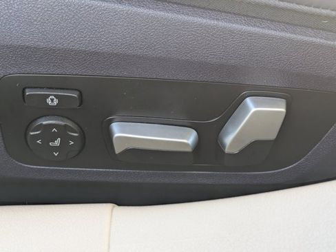 Used 2022 BMW 840i Gran Coupe xDrive image 17