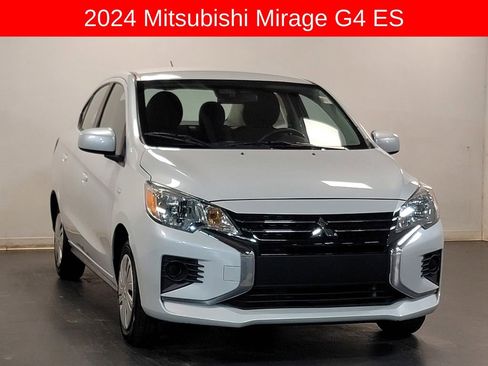 Used 2024 Mitsubishi Mirage G4 ES image 2