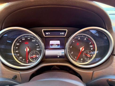 Used 2017 Mercedes-Benz GLS 450 4MATIC image 21
