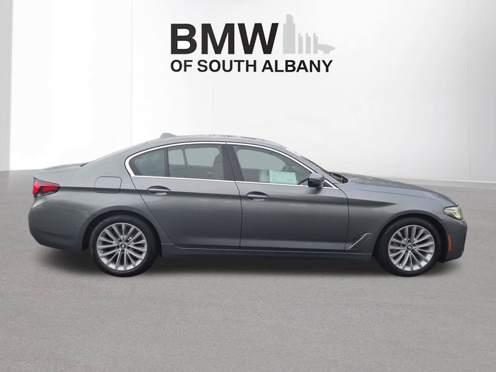 Used 2023 BMW 530i xDrive w/ Convenience Package AWD/4WD image 6